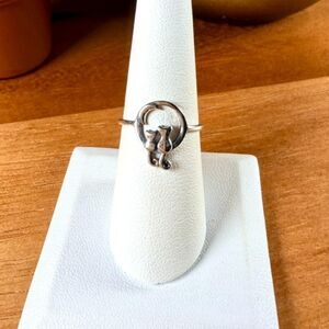 2 Cats sitting under the Moon Ring - Size 8 - .925 Sterling Silver